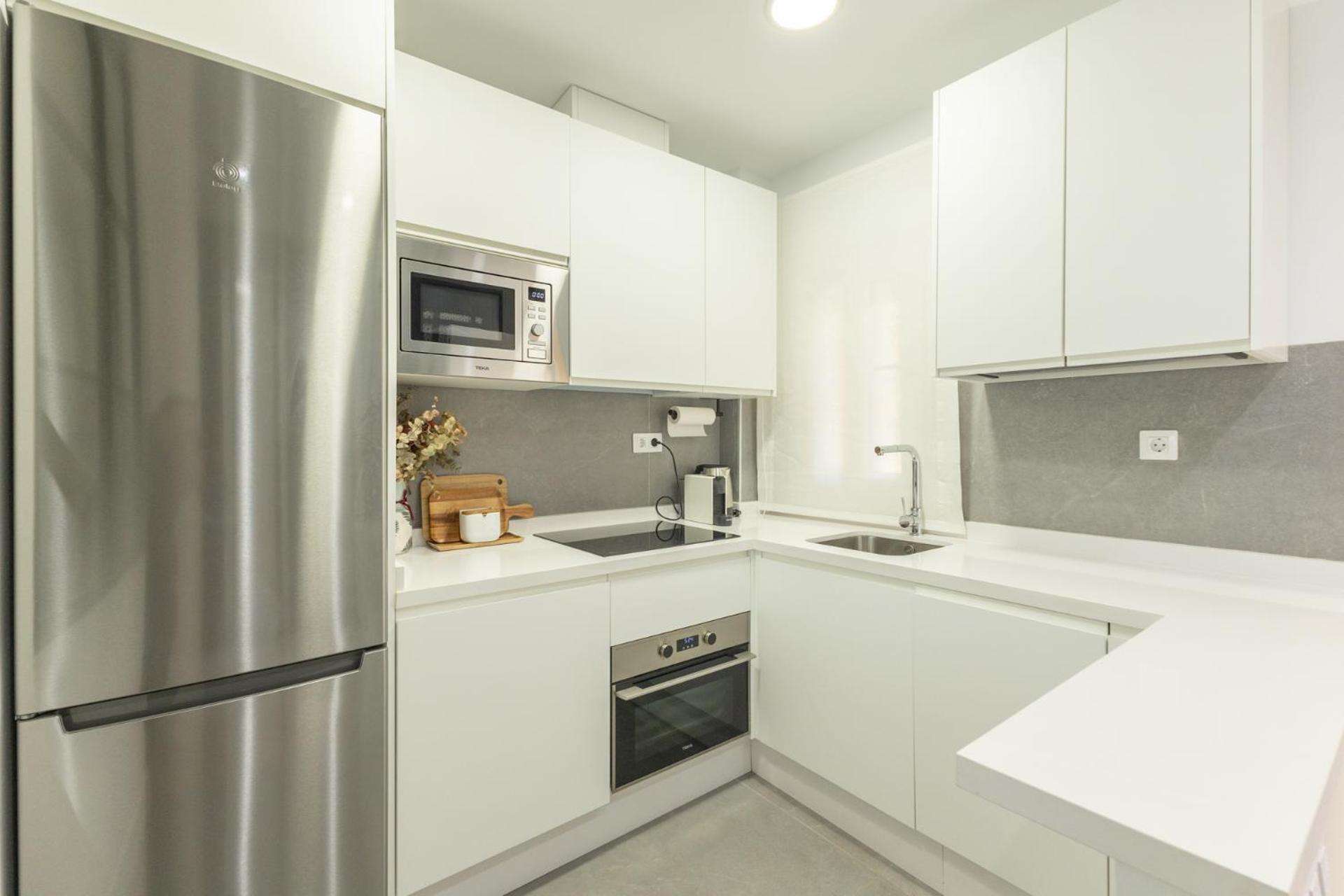 Charming 2 Bedrooms Apartment With Free Parking At Plaza Alameda By Ocityzen Sevilla Bagian luar foto