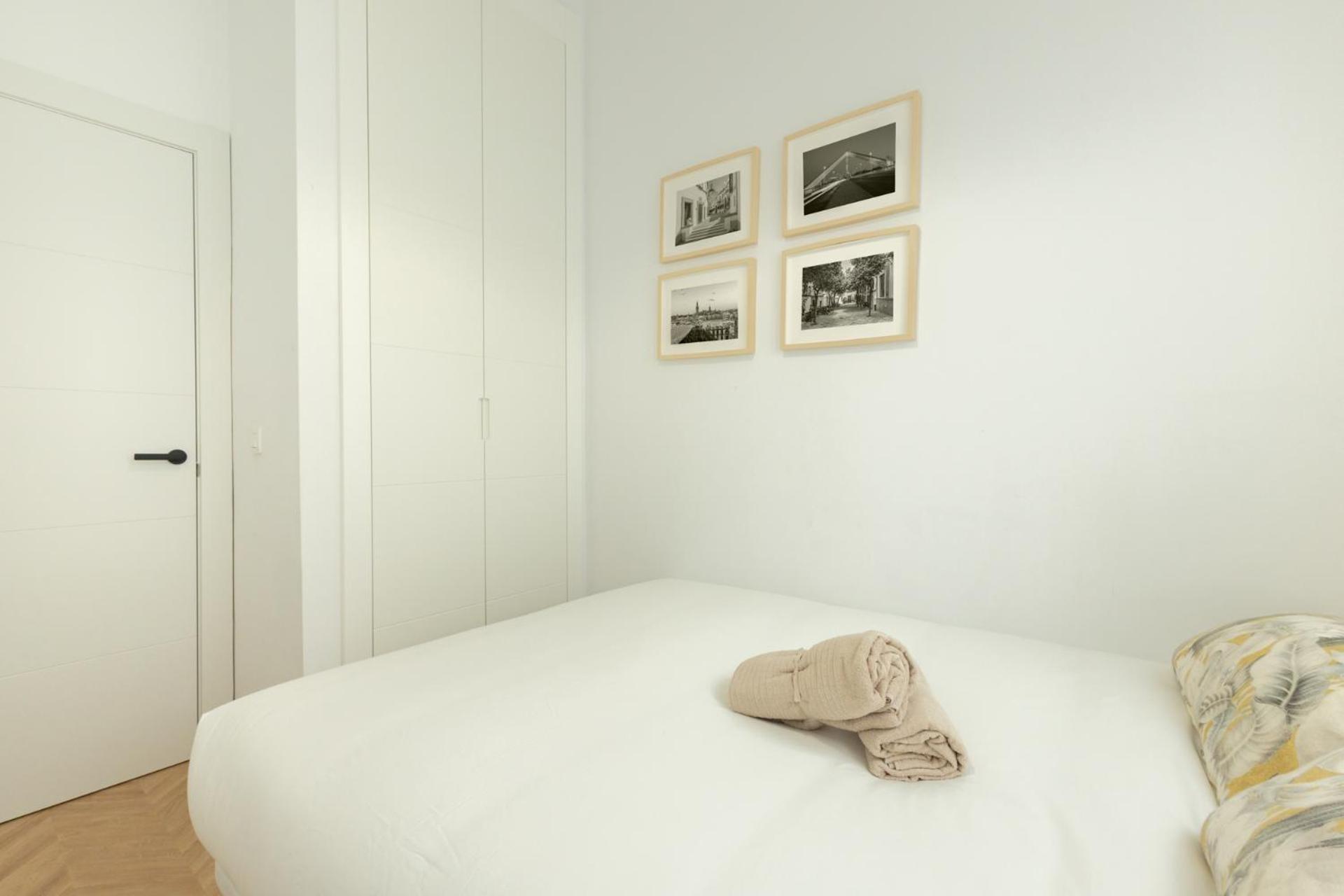 Charming 2 Bedrooms Apartment With Free Parking At Plaza Alameda By Ocityzen Sevilla Bagian luar foto