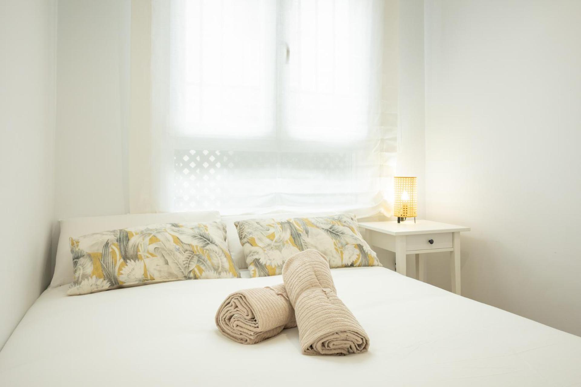 Charming 2 Bedrooms Apartment With Free Parking At Plaza Alameda By Ocityzen Sevilla Bagian luar foto