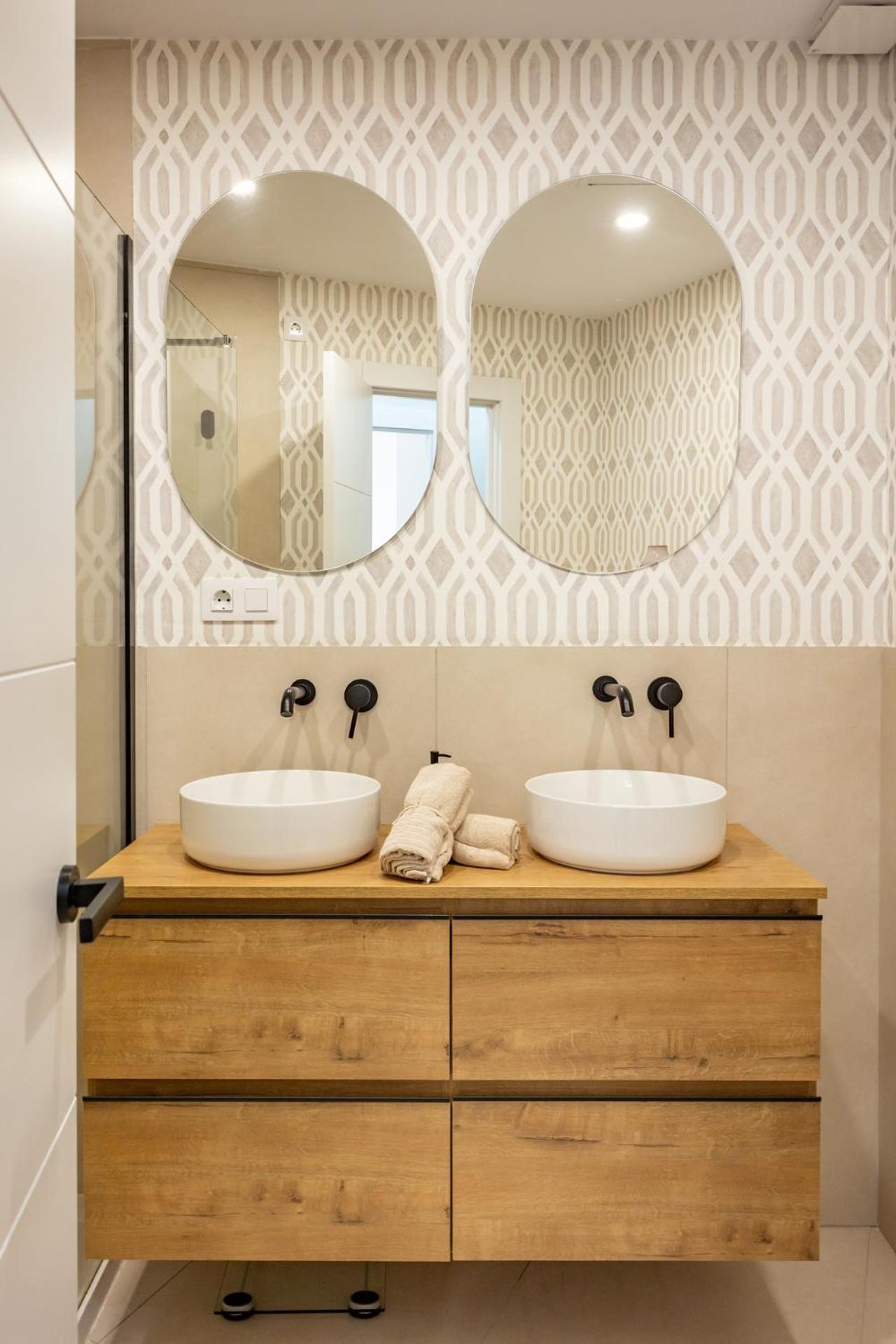 Charming 2 Bedrooms Apartment With Free Parking At Plaza Alameda By Ocityzen Sevilla Bagian luar foto
