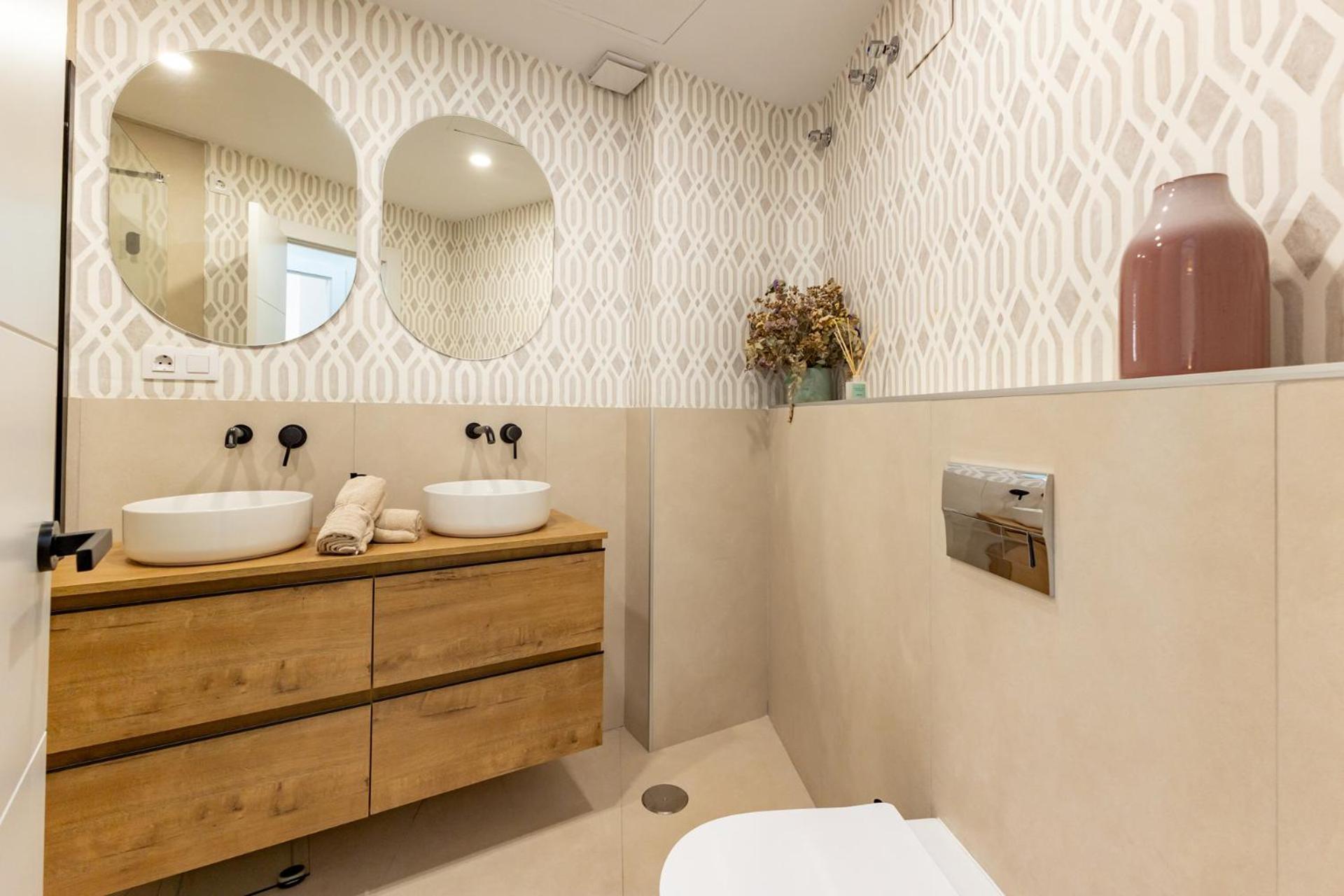 Charming 2 Bedrooms Apartment With Free Parking At Plaza Alameda By Ocityzen Sevilla Bagian luar foto