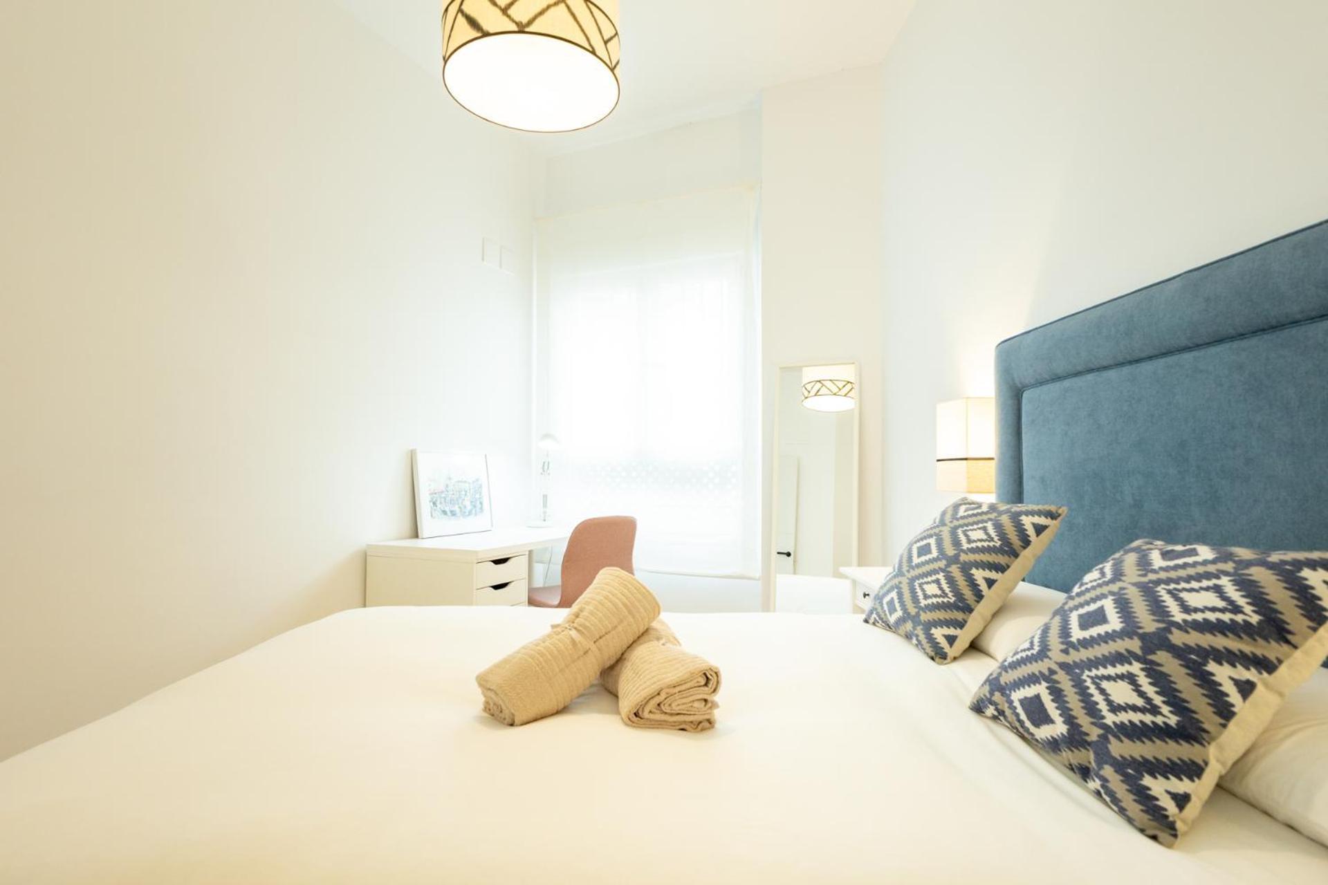 Charming 2 Bedrooms Apartment With Free Parking At Plaza Alameda By Ocityzen Sevilla Bagian luar foto